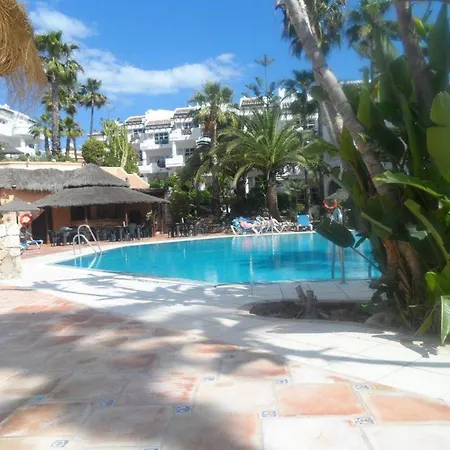Matchroom Country Club Perla Roja 1 Apartment *